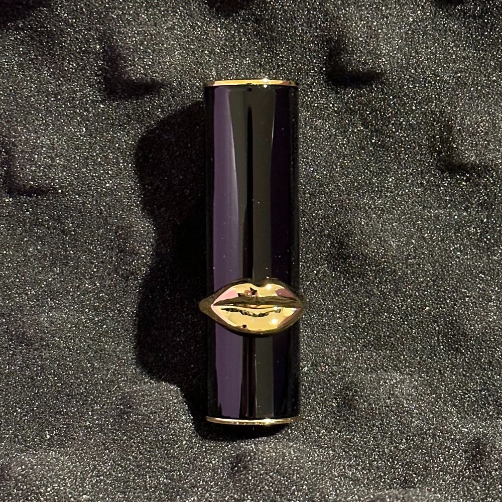 Pat McGrath Labs MatteTrance Lipstick in Soft Core - Picture 9 of 10